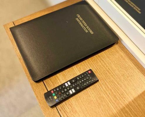 the_woolpack(11) The Woolpack - Bedroom